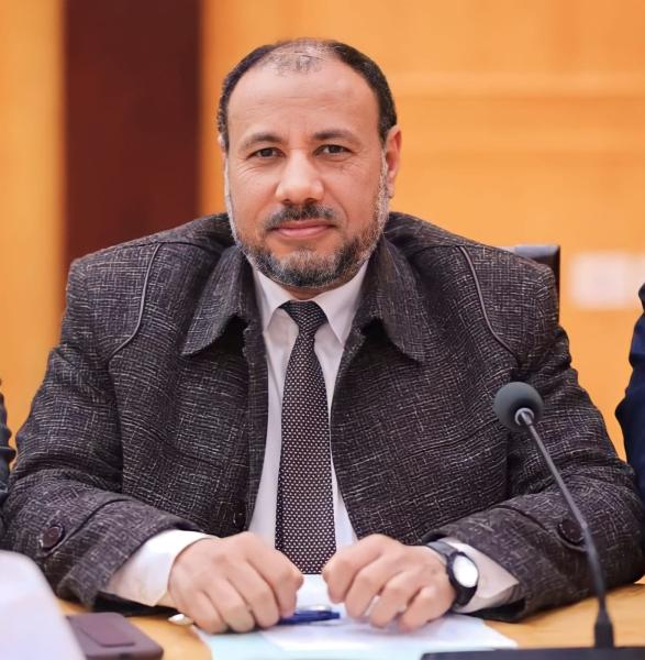نائب رئيس جامعة الازهر للوجه القبلى يهنئ قيادات ومنسوبى الجامعه بحلول شهر رمضان المبارك