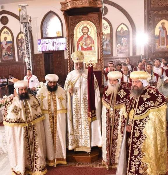 ابراشية منفلوط تحتفل بعيد السيامة الرابع للانبا ثاؤفيلس اسقف منفلوط