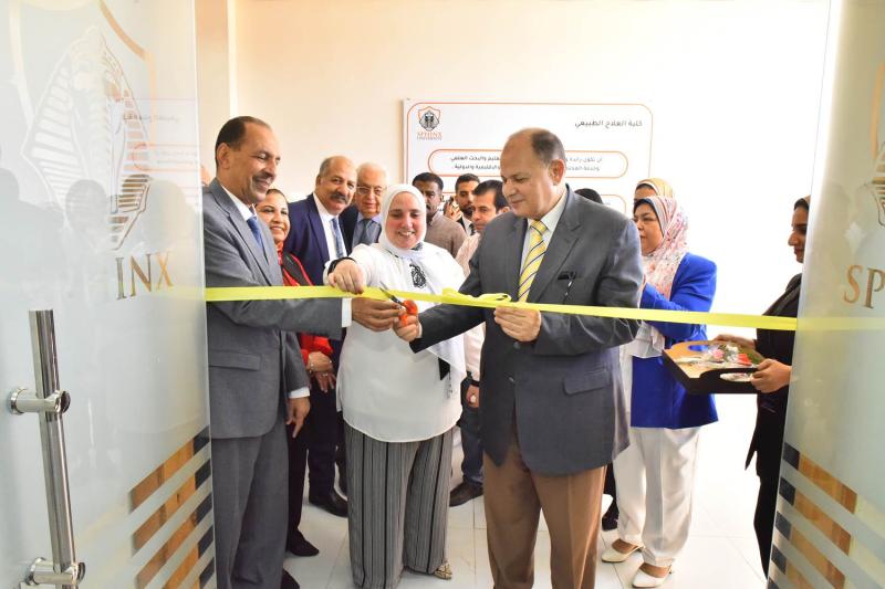 ”محافظ أسيوط” يشهد أفتتاح العيادة الخارجية بكلية العلاج الطبيعى بجامعة سفنكس