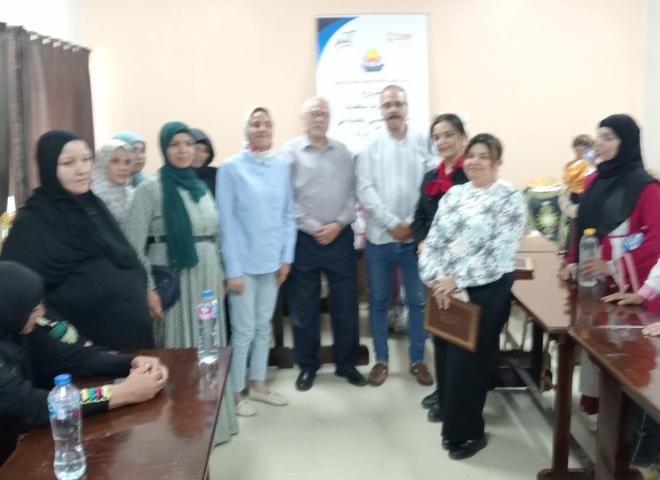 ورشتى عمل ” المناصرة وكسب التأييد لمناهضة العنف ضد المرأة ” بمشاركة ١٠٠ سيدة بأسيوط
