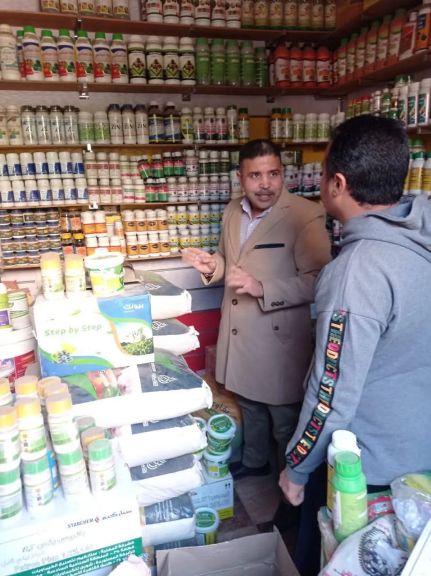 محافظ أسيوط يعلن ضبط كميات كبيرة من المبيدات المغشوشة خلال حملة تفتيشية بمركز صدفا