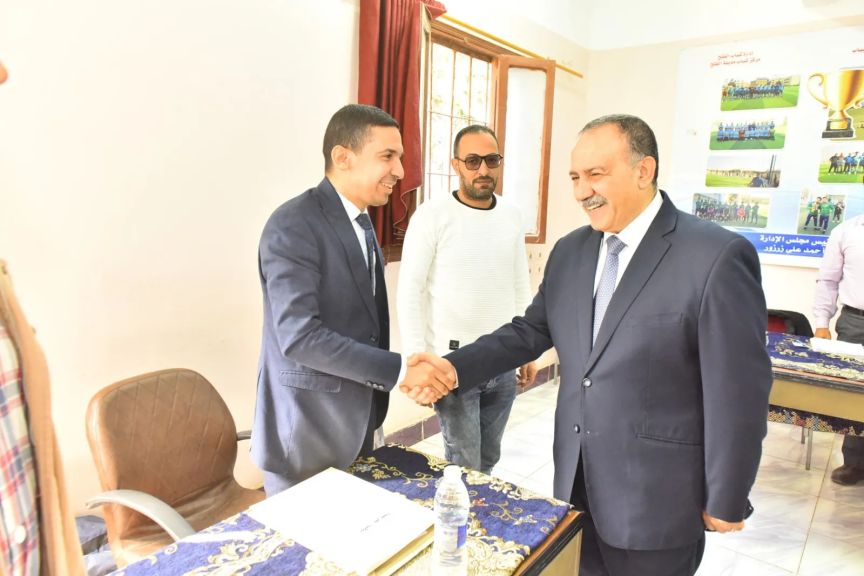 محافظ أسيوط يواصل جولاته على اللجان الانتخابية لمتابعة سير العملية في اليوم الثاني والأخير لإعادة انتخابات الدائرة الثالثة