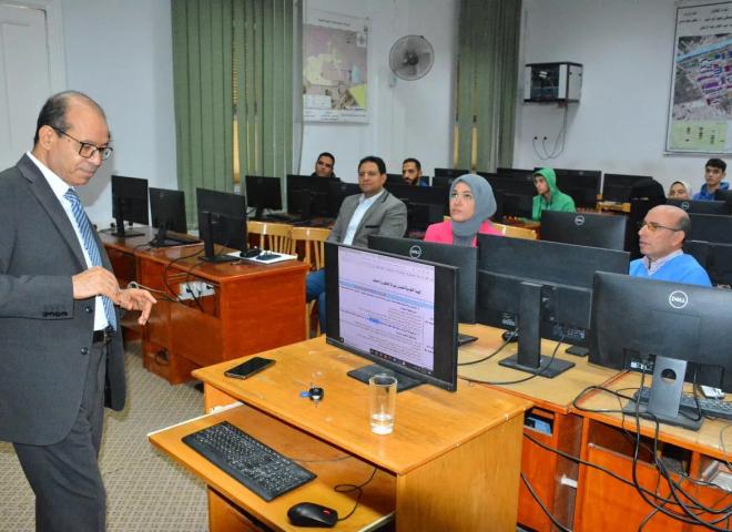 بالتعاون مع الهيئة القومية لضمان جودة التعليم جامعة أسيوط تنظم البرنامج التدريبى بداية جدبدة لضمان جودة التعليم بكلية الآداب