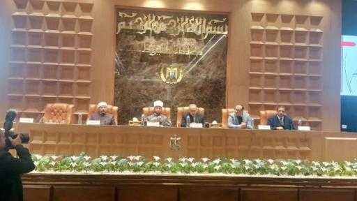 وزير الأوقاف يلتقي قيادات وأئمة أوقاف أسيوط بحضور محافظ الأقلبم  وقيادات المحافظة