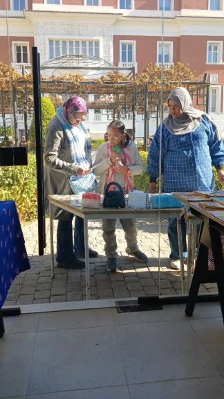 محافظ أسيوط يؤكد دعم وتشجيع الحرفيين لتسويق المنتجات اليدوية