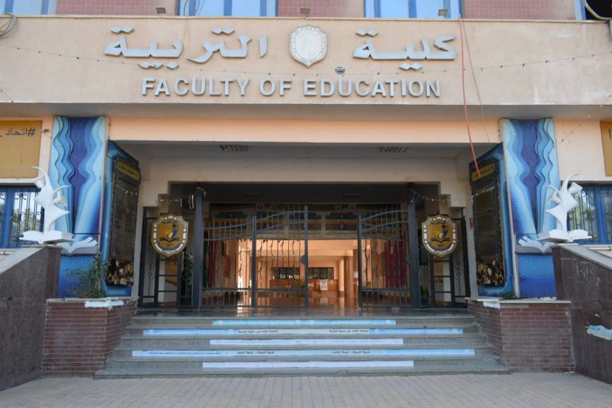 تجهيز قاعتي حاسب آلي مطور بتربية سوهاج ضمن مبادرة ”تميز المعلم ”TEI بتكلفة 2مليون و817 ألف جنيه