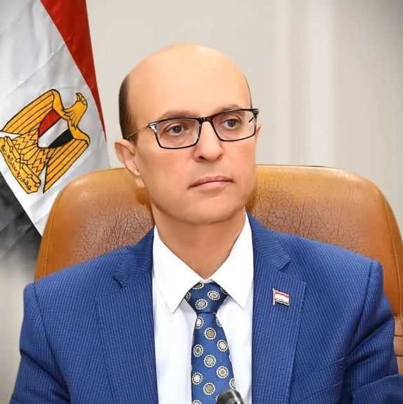”رئيس جامعة أسيوط” يعلن حصاد إنجازات معهد جنوب مصر للأورام خلال عام2025  وأستقبال( 106250) حالة بالعيادات الخارجية