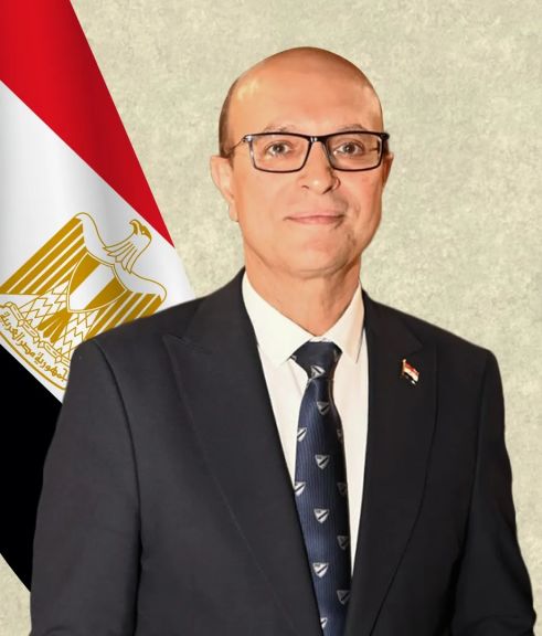 ”رئيس جامعة أسيوط” إنجاز يعكس ريادة جامعة أسيوط البحثية ويعزز توجهها نحو دعم الطاقة النظيفة والإستدامة البيئية