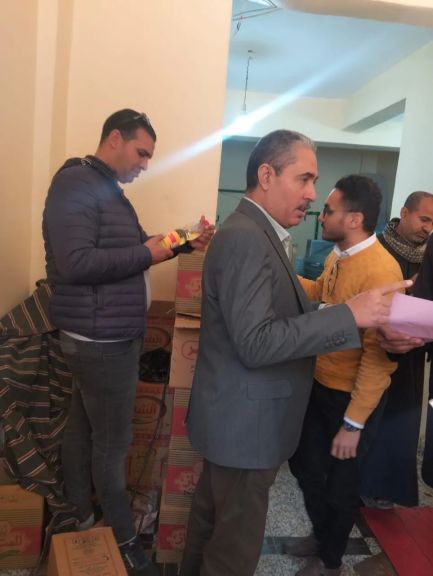 محافظ أسيوط ضبط مصنع زيت طعام غير مرخص وآلاف الزجاجات قبل طرحها بالأسواق فى منفلوط