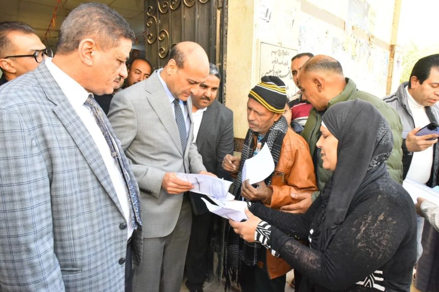 ”محافظ  أسيوط” يتفقد المركز التكنولوجى بساحل سليم ويشدد على تسهيل إجراءات التصالح وتقنين الأوضاع