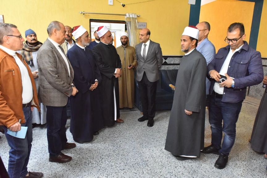 محافظ اسيوط يتفقد منطقة الوعظ ولجة الفتوى الرئيسية ويؤكد دعم الخطاب الديني الوسطي وخدمات الإرشاد الأسري