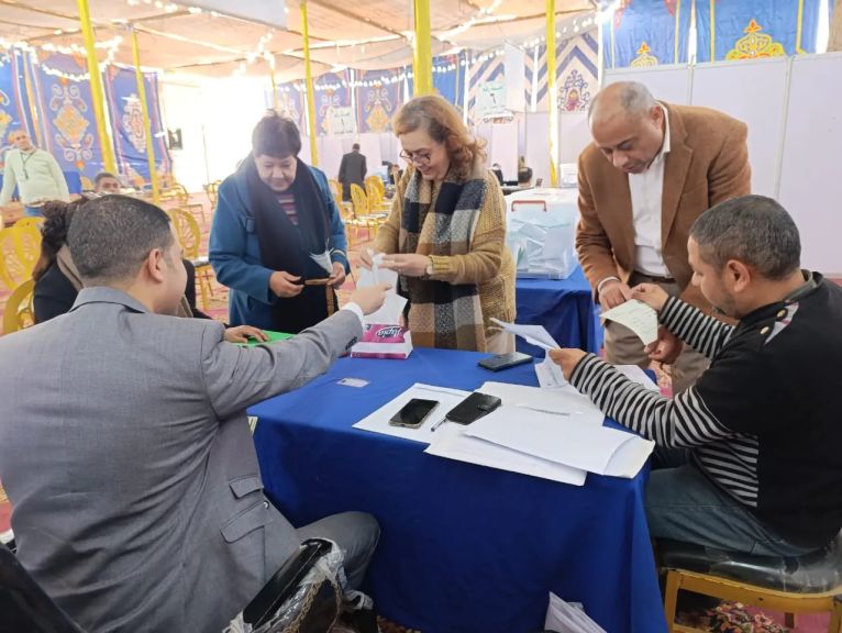 رئيس مهندسي أسيوط يشارك فى أنتخابات النقابة ويدعو المهندسين الى الأقبال على التصويت