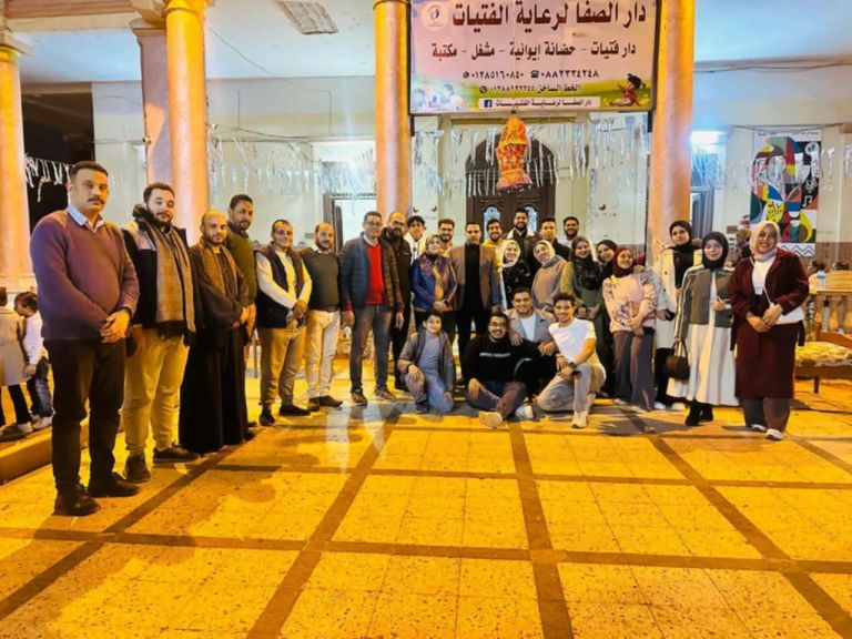 وعي الطبي وشباب الخير بالعتامنة ومستقبل وطن منفلوط يتشاركون رسم السعادة على وجه دار الصفا