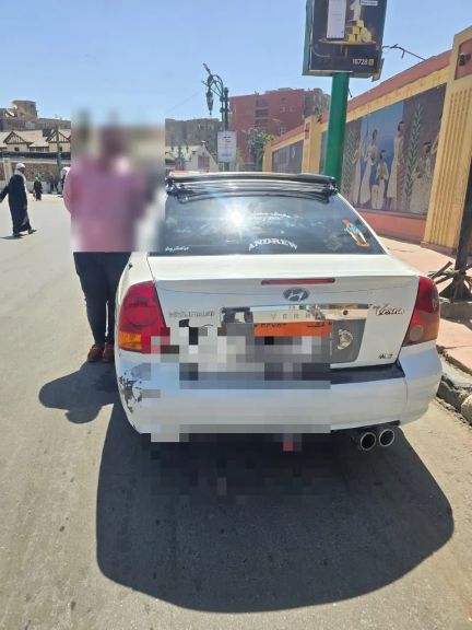 ضبط سائق تاكسى لإمتناعه عن التوصيل وإنزال راكبة قبل الوصول لوجهتها