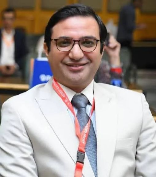 الدكتور عبد المالك سلطان مديرا للعيادات الخارجية بمستشفى طب الأزهر بأسوط