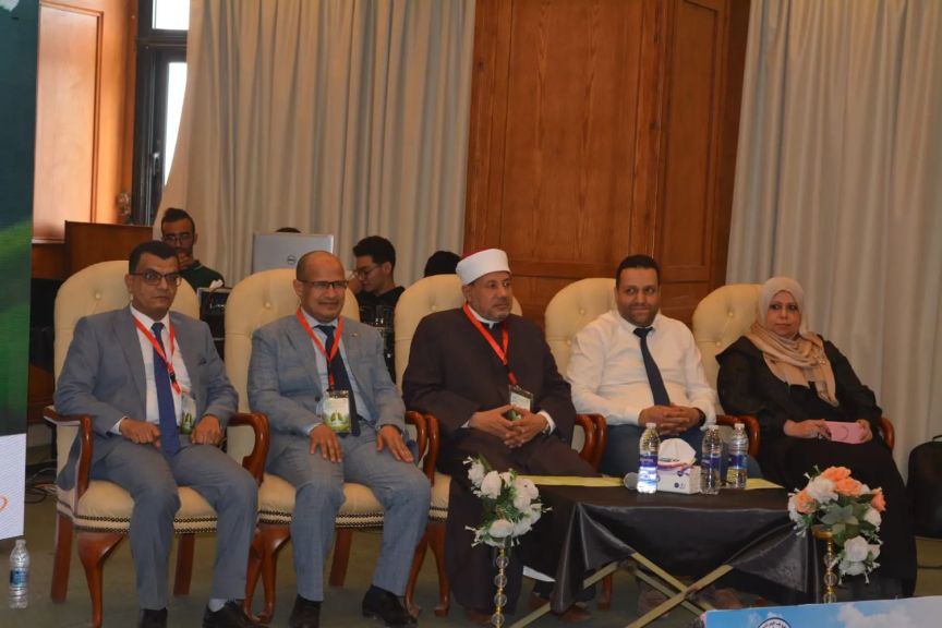 ”نائب رئيس جامعة الأزهر للوجه القبلى” يشهد أنطلاق المؤتمر السادس لقسم الأمراض الصدرية بطب الأزهر بأسيوط