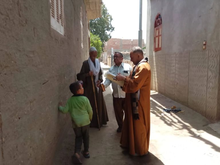 ” محافظ أسيوط” تكثيف حملات طرق الأبواب بصدفا لتحفيز المواطنين على أستكمال ملفات التصالح وتقنين الأوضاع