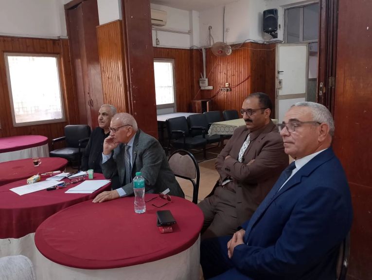 ” نقابة المعلمين  بنى سويف”  تعقد  ورشة عمل  لتفعبل لائحة الأنضباط المدرسى