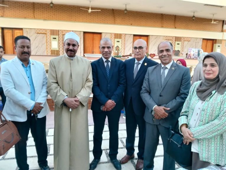 من بيتنا نبدأ الحكاية» مبادرة تطلقها لجنة الثقافة الأسرية ببيت العائلة المصرية باسيوط لدعم تماسك الأسرة