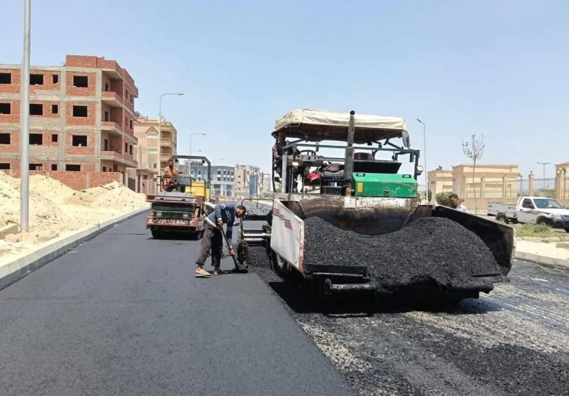 وزيرة الإسكان تتابع مشروعات تنفيذ ورفع كفاءة الطرق بمدن 6 أكتوبر وأكتوبر الجديدة والعبور والشروق والقرى السياحية