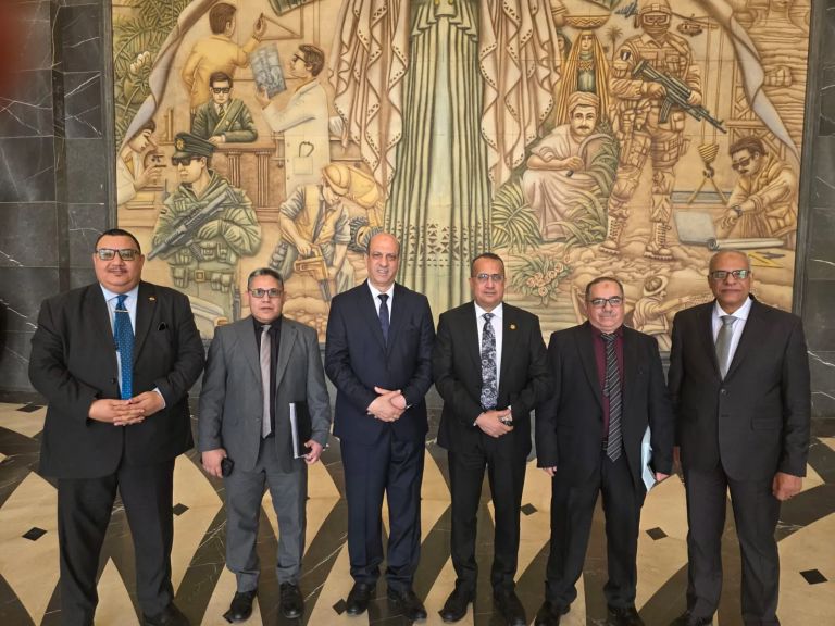 جامعة أسيوط تشارك اجتماع لجنة التعليم بمجلس النواب لمناقشة مشروع الموازنة الجديدة للعام المالي 2026/2027