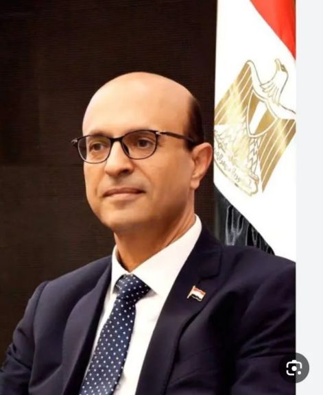 جامعة أسيوط تُنظم ملتقى «الفرص في عصر الذكاء الاصطناعي» بمشاركة نخبة من خبراء التكنولوجيا والتحول الرقمي