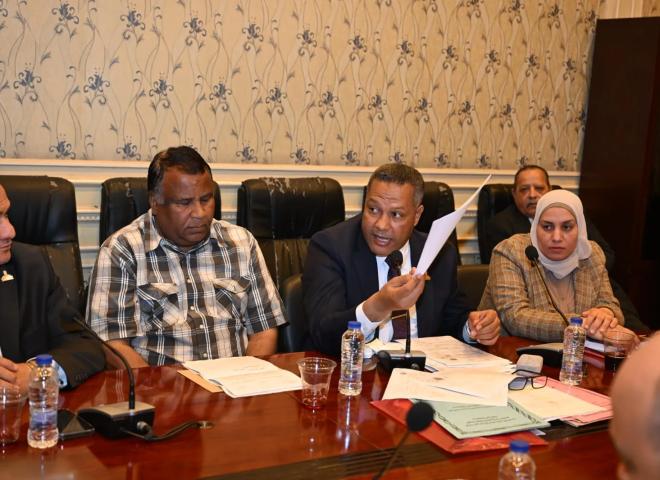 بعد أكثر من ٤٠ عاما .. تشريعية الشيوخ تناقش تسجيل الأراضي الزراعية بأبيسات وأبيسات المطار بمحرم بك بالإسكندرية