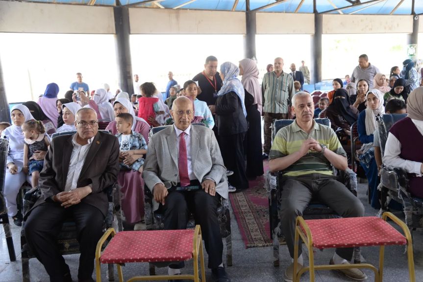 مستشفى الأطفال الجامعي بجامعة أسيوط ينظم احتفالية ترفيهية لإسعاد الأطفال المرضى بمناسبة عيد الأضحى المبارك