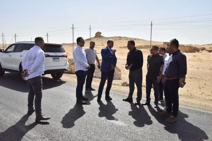 محافظ أسيوط يتفقد موقعًا مقترحًا لإنشاء مأوى للكلاب الضالة بطريق أسيوط/المطار ويؤكد بدء خطوات التنفيذ لحل المشكلة