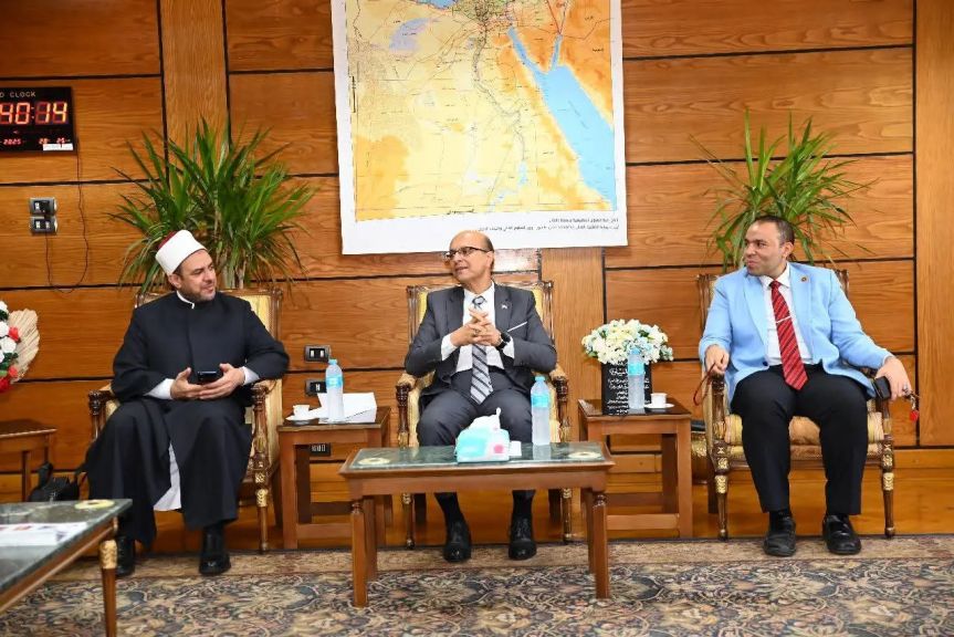 جامعة أسيوط في 3 سنوات من الإنجاز.. تعزز حضورها الدولي وتوسع التعاون مع المؤسسات والوفود الدبلوماسية والأكاديمية حول العالم