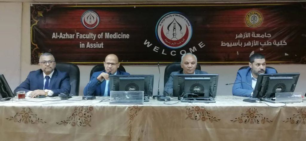 مستشفيات أزهر أسيوط تشهد جلسة اختيار النيابات للدفعة ( 31 ) بنين والدفعة (  8 ) بنات