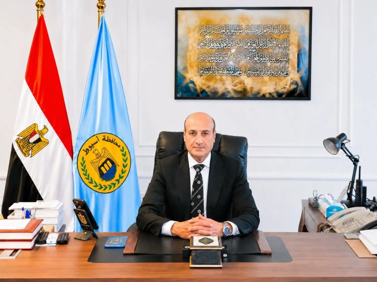محافظ أسيوط يهنئ منتخب مصر بعد التأهل التاريخي إلى دور الـ32 بكأس العالم 2026