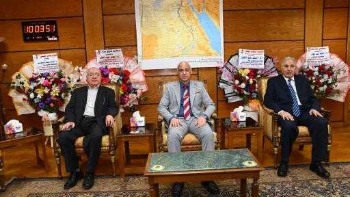 الدكتور عبدالمولى يستقبل رئيس جامعة بدر بأسيوط ونائبه للتهنئة وبحث تعزيز التعاون المشترك